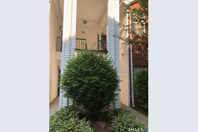 31 High Street #6203, East Hartford, CT 06118 - Photo 2