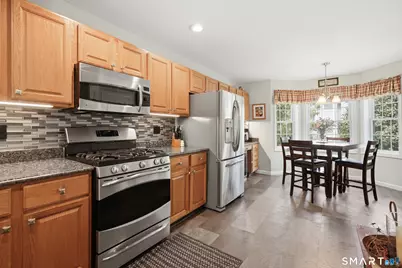 1006 Hancock Drive #1006, Danbury, CT 06811 - Photo 18