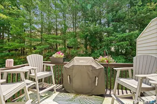 1006 Hancock Dr, Danbury, CT 06811 - Photo 12