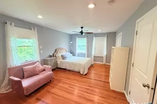 500 Wolcott Ln, Orange, CT 06477 - Photo 14