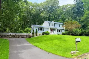 500 Wolcott Ln, Orange, CT 06477 - Photo 1