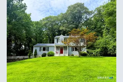 500 Wolcott Lane, Orange, CT 06477 - Photo 2