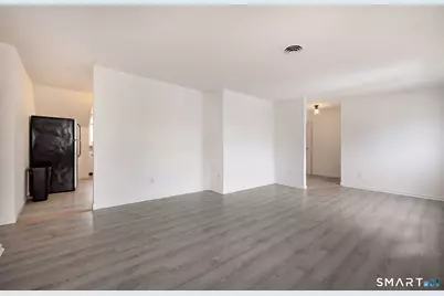 426 Main Street #H, Ridgefield, CT 06877 - Photo 4
