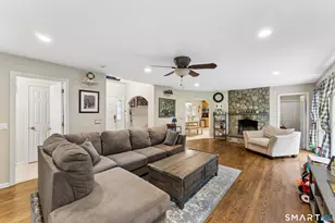 72 Alpine Dr, Newtown, CT 06482 - Photo 18