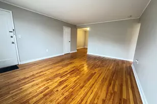 79 Mencel Cir, Bridgeport, CT 06610 - Photo 6