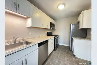 79 Mencel Circle #B, Bridgeport, CT 06610 - Photo 2