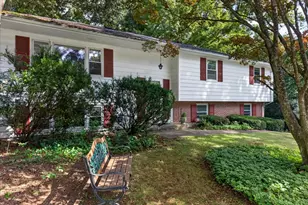 48 Old Colony Rd, North Stonington, CT 06359 - Photo 2