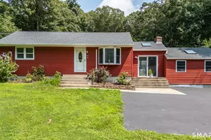 59 Wawecus Hill Rd, Norwich, CT 06360 - Photo 1
