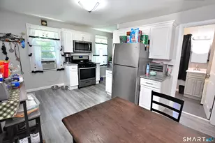 15 Emmons Pl, New Britain, CT 06052 - Photo 24