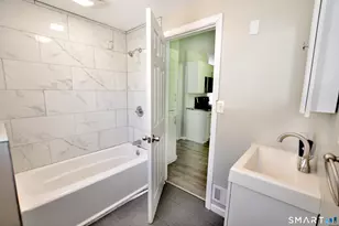 15 Emmons Pl, New Britain, CT 06052 - Photo 12