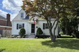134 Washington Ave, Hamden, CT 06518 - Photo 1