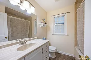 134 Washington Ave, Hamden, CT 06518 - Photo 20