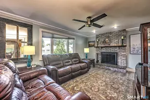91 Hill St, Milford, CT 06460 - Photo 2