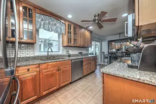 91 Hill St, Milford, CT 06460 - Photo 10