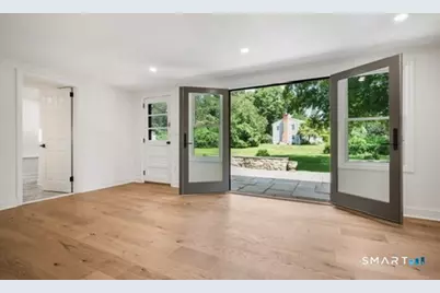 337 Woodbine Road, Stamford, CT 06903 - Photo 12