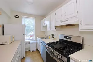 7 4th St, Stamford, CT 06905 - Photo 6
