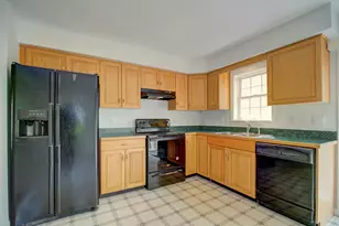 6 Mettler St, Woodbridge, CT 06525 - Photo 10