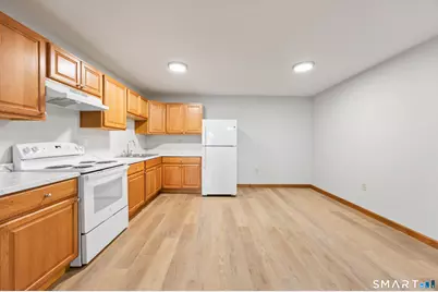 180 North Cherry Street #11, Wallingford, CT 06492 - Photo 4