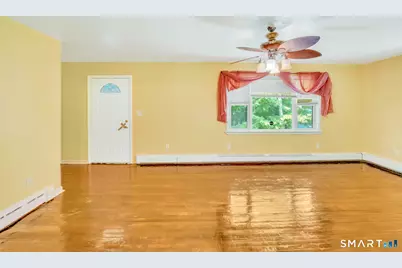 28 Faber Avenue, Waterbury, CT 06704 - Photo 2