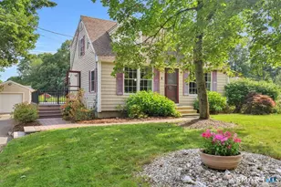 5 Chimney Hill Rd, Wallingford, CT 06492 - Photo 1