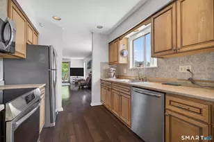 78 Turtle Bay Dr, Branford, CT 06405 - Photo 6