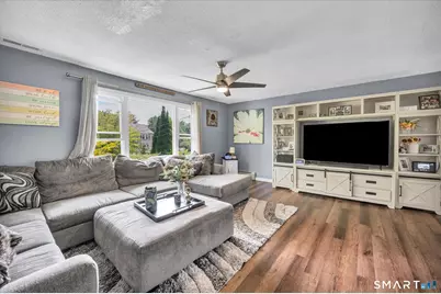 25 Spruce Street, Meriden, CT 06451 - Photo 6