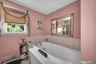 25 Spruce St, Meriden, CT 06451 - Photo 22