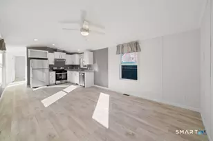 139 Lewis St, Naugatuck, CT 06770 - Photo 12