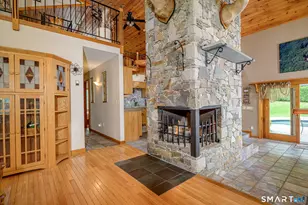 126 E Putnam Rd, Putnam, CT 06260 - Photo 20