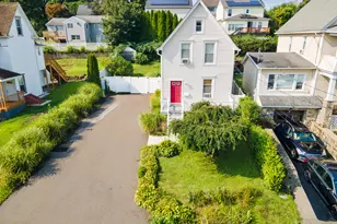 16 Fairfield Ave, Shelton, CT 06484 - Photo 2