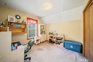 16 Fairfield Ave, Shelton, CT 06484 - Photo 20