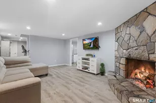 47 Gregory St, Danbury, CT 06811 - Photo 28