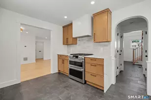 91 Lockwood Rd, Fairfield, CT 06825 - Photo 8