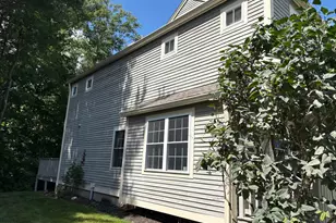 90 Manorwood Dr, Branford, CT 06405 - Photo 2