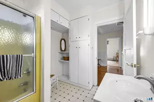 24 W Shore Dr, Enfield, CT 06082 - Photo 18
