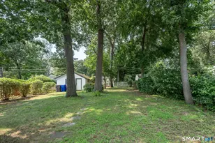 24 W Shore Dr, Enfield, CT 06082 - Photo 30