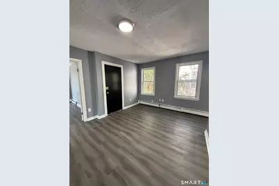 56-58 Judson Street #2, Hartford, CT 06120 - Photo 4