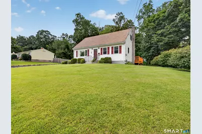 16 Philanne Drive, Norwich, CT 06360 - Photo 2