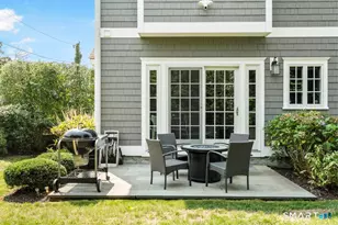 16 Hawthorne St S, Greenwich, CT 06831 - Photo 24