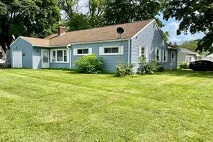 66 Conway Rd, Manchester, CT 06042 - Photo 4