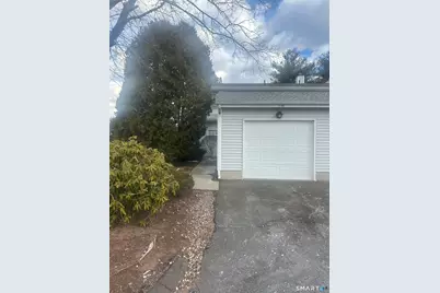 100 Misty Meadow Lane #100, South Windsor, CT 06074 - Photo 2
