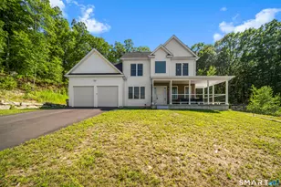 2 Rock Ridge Rd, Manchester, CT 06040 - Photo 1