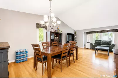 105 High Street, South Windsor, CT 06074 - Photo 8