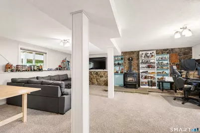 105 High Street, South Windsor, CT 06074 - Photo 24