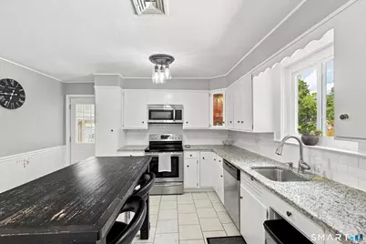 103 Richmond Avenue, West Haven, CT 06516 - Photo 6