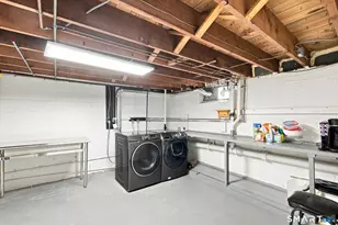 103 Richmond Ave, West Haven, CT 06516 - Photo 18