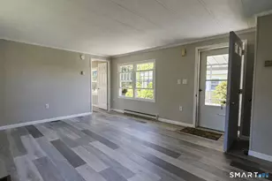 18 Broadway N, Westbrook, CT 06498 - Photo 8