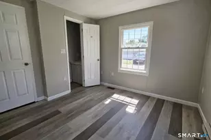 18 Broadway N, Westbrook, CT 06498 - Photo 10