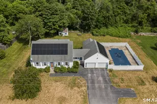 55 Glebas Rd, Plainfield, CT 06374 - Photo 4
