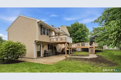 85 Geraldine Drive, Naugatuck, CT 06770 - Photo 4